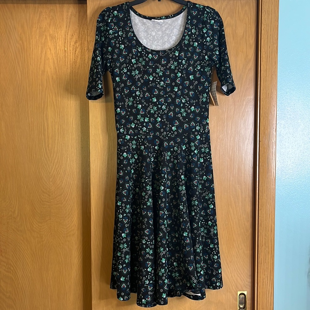 Lularoe patterned Nicole style dress, size medium